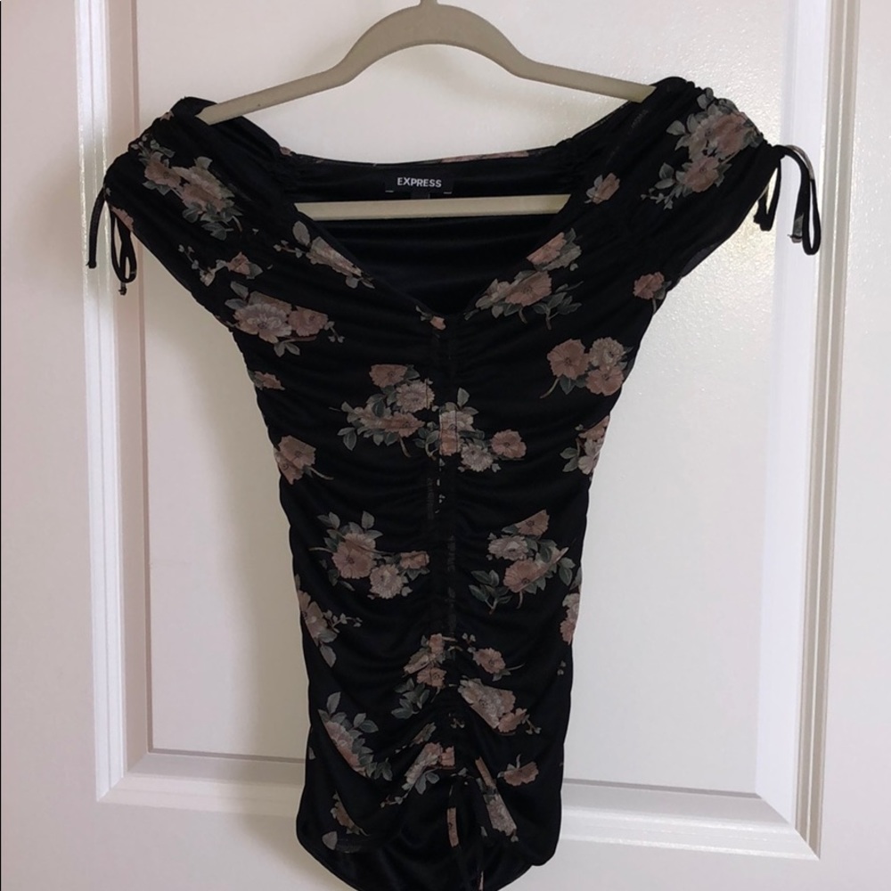 Romantic Floral Top with rouching